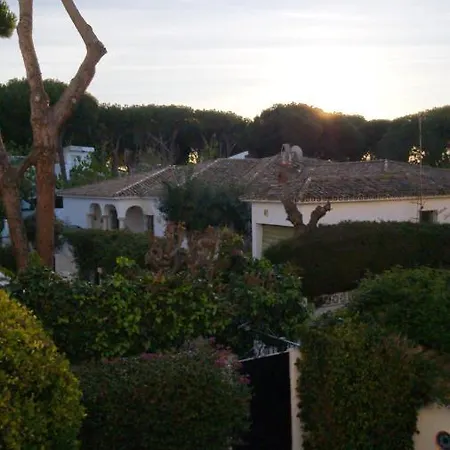 Benamara Gardens, With Pool, 100m From Near Marbella & *