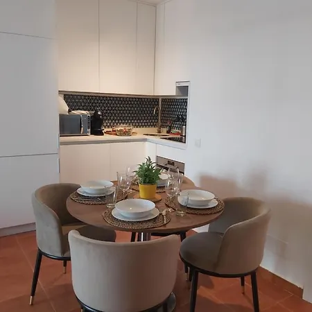 Benamara Gardens, With Pool, 100m From Near Marbella & Apartment Estepona