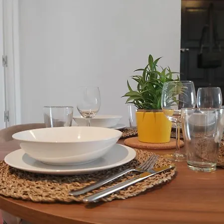 Apartment Benamara Gardens, With Pool, 100m From Near Marbella &